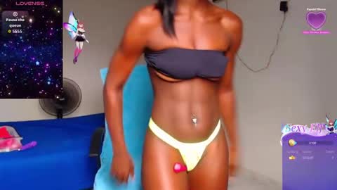 Snapshot of diamond_women_girl chatting on 11, 5, 2026 diamond_women_girl online show from 11, 5, 2026