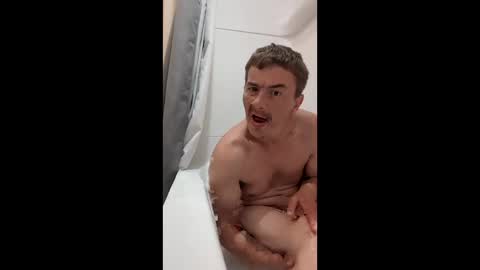 diamonde_steele online show from 5, 4, 2026