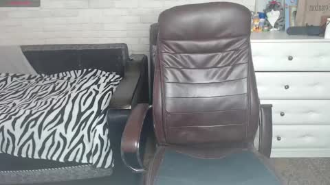 Diana li  online show from 12, 3, 2025