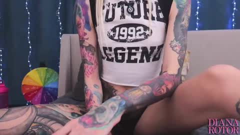 Snapshot of diana_rotor chatting on 19, 12, 2025 Diana online show from 19, 12, 2025