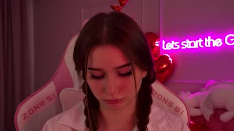 Diana online show from 11, 2, 2025