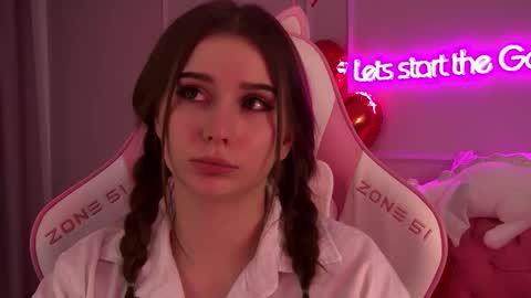 Diana online show from 12, 2, 2025