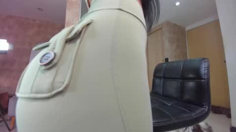 dianac1998 online show from 13, 2, 2025