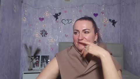 Snapshot of dianamgg chatting on 9, 3, 2025 Diana online show from 9, 3, 2025