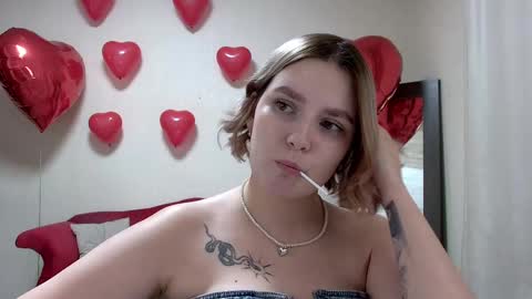 Snapshot of dianemills chatting on 11, 2, 2025 Diane Mills online show from 11, 2, 2025