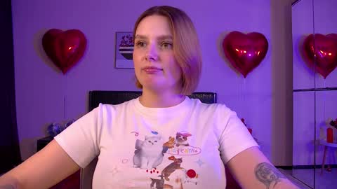 Snapshot of dianemills chatting on 19, 2, 2025 Diane Mills online show from 19, 2, 2025