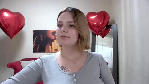 Snapshot of dianemills chatting on 23, 2, 2025 Diane Mills online show from 23, 2, 2025