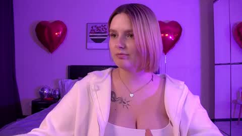 Snapshot of dianemills chatting on 26, 2, 2025 Diane Mills online show from 26, 2, 2025