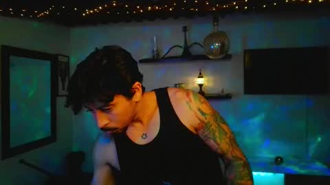 Snapshot of dickdamian_ chatting on 18, 12, 2024 Damin online show from 18, 12, 2024