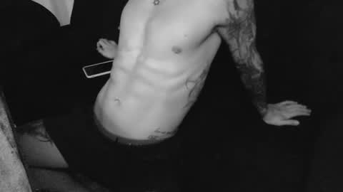 Snapshot of dickdamian_ chatting on 19, 1, 2025 Damin online show from 19, 1, 2025