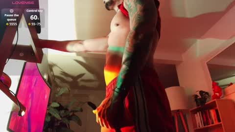 Snapshot of dickdamian_ chatting on 18, 10, 2025 Damin online show from 18, 10, 2025