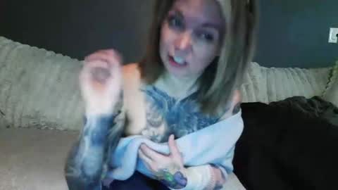 diddylicious22 online show from 27, 1, 2025