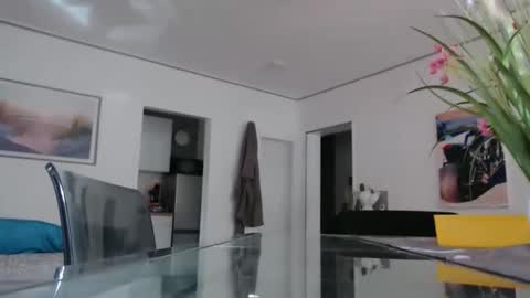 Snapshot of didiegal chatting on 23, 9, 2025 squirtcock online show from 23, 9, 2025