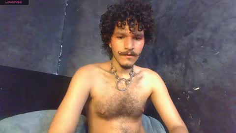 Snapshot of diemond_latinx98 chatting on 1, 6, 2026 diemond_latinx98 online show from 1, 6, 2026
