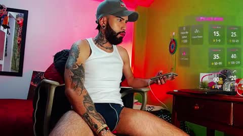 Snapshot of diilanhot chatting on 16, 2, 2025  Dylan  online show from 16, 2, 2025