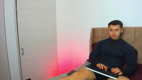 Snapshot of dilan_coy chatting on 8, 1, 2026 Dilan Coy online show from 8, 1, 2026