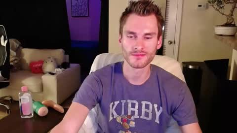 Meechii online show from 4, 2, 2025