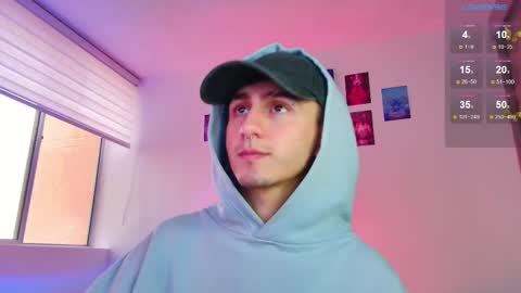 Julian Independent Model online show from 21, 11, 2025