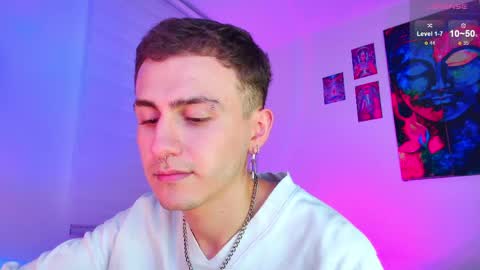 Julian Independent Model online show from 8, 4, 2026