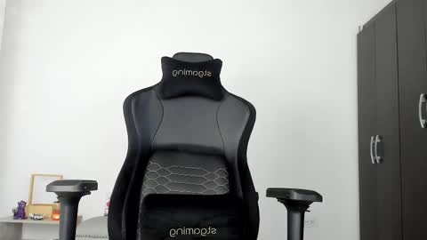 Snapshot of dimitricaruso chatting on 1, 3, 2025 dimitricaruso online show from 1, 3, 2025