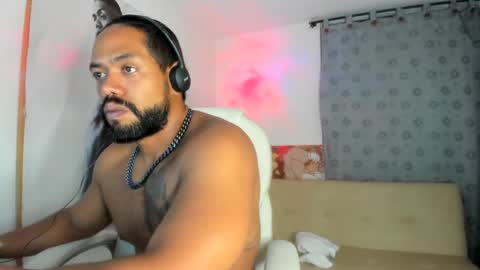 Snapshot of dimitry_muscle chatting on 27, 12, 2024 dimitry kyle mucle online show from 27, 12, 2024