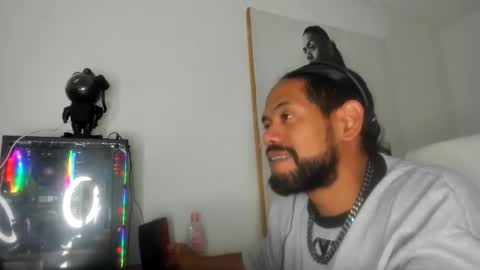 Snapshot of dimitry_muscle chatting on 3, 1, 2025 dimitry kyle mucle online show from 3, 1, 2025