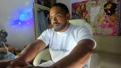 Snapshot of dimitry_muscle chatting on 16, 9, 2025 dimitry kyle mucle online show from 16, 9, 2025