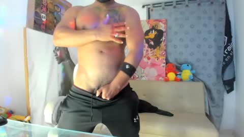 Snapshot of dimitry_muscle chatting on 10, 10, 2025 dimitry kyle mucle online show from 10, 10, 2025