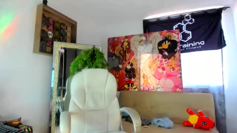 Snapshot of dimitry_muscle chatting on 8, 11, 2025 dimitry kyle mucle online show from 8, 11, 2025