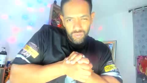 Snapshot of dimitry_muscle chatting on 27, 11, 2025 dimitry kyle mucle online show from 27, 11, 2025