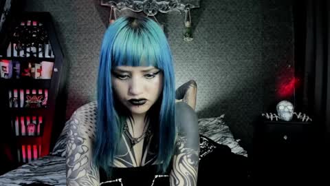 dimmuanddarkness online show from 28, 1, 2025