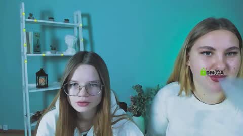 dina_bloom online show from 18, 12, 2025