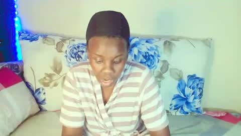 Snapshot of dinnydakrazx chatting on 8, 9, 2025 dinnydakrazx online show from 8, 9, 2025