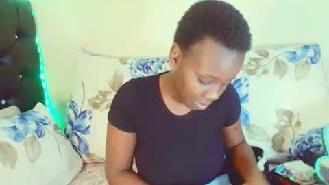 Snapshot of dinnydakrazx chatting on 20, 10, 2025 dinnydakrazx online show from 20, 10, 2025