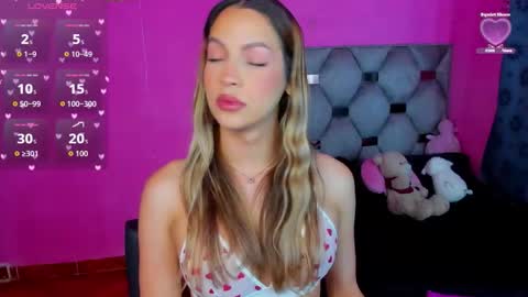 Snapshot of dione_sexyy chatting on 14, 10, 2025 IG dionemontecarlo19 online show from 14, 10, 2025