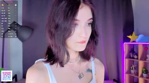 Snapshot of dionneslupe chatting on 21, 9, 2025 Ness online show from 21, 9, 2025