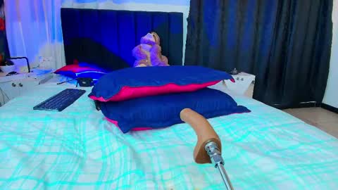 Snapshot of diosa_victoria chatting on 28, 4, 2026 victoria online show from 28, 4, 2026
