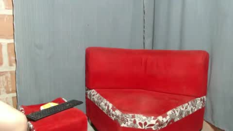 diosadeebano96 online show from 9, 12, 2024