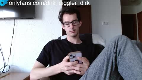 Snapshot of dirk_diggler_dirk chatting on 15, 2, 2026 Dirk Diggler online show from 15, 2, 2026