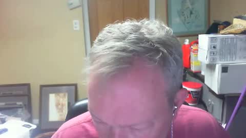 DirtkPitt Fun guy working online show from 12, 12, 2024