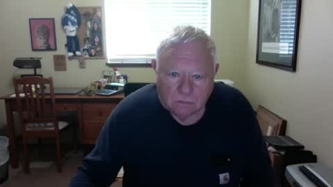 dirtrider195080438 online show from 13, 4, 2026