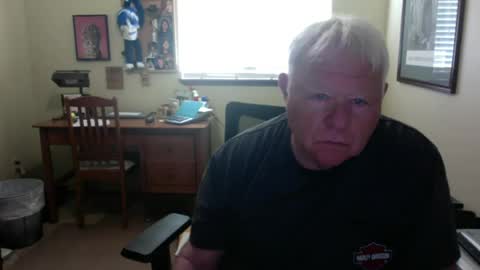 dirtrider195080438 online show from 26, 6, 2026