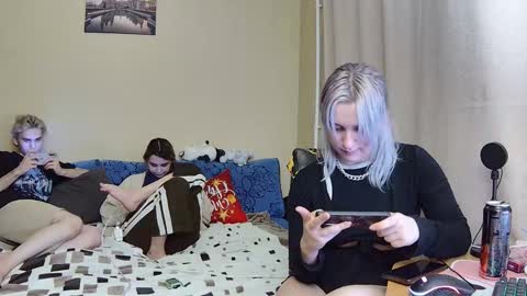 Snapshot of dirty_kiss69 chatting on 15, 12, 2025 Dirty Kiss69 online show from 15, 12, 2025