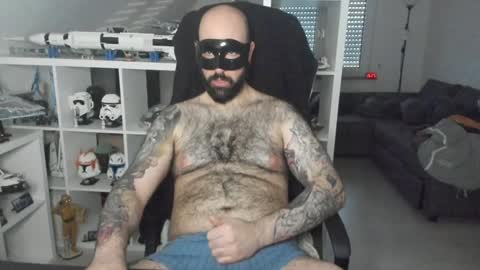 Snapshot of dirtybalws chatting on 26, 1, 2025 Robert online show from 26, 1, 2025