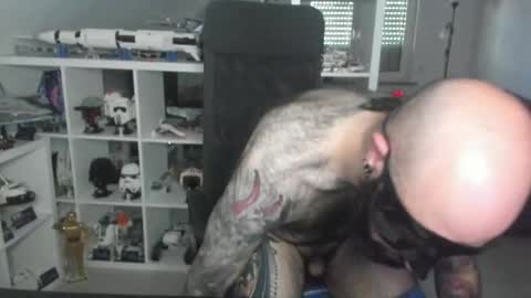 Snapshot of dirtybalws chatting on 10, 9, 2025 Robert online show from 10, 9, 2025