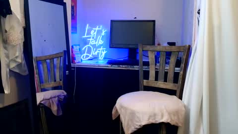 Snapshot of dirtydaisy1998 chatting on 24, 9, 2025 Daisy Wylde online show from 24, 9, 2025