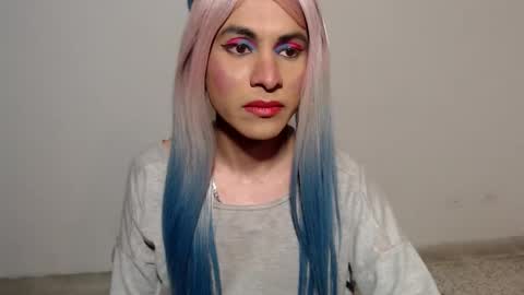 Snapshot of dirtydanezka chatting on 3, 12, 2025 dirtydanezka online show from 3, 12, 2025