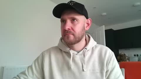 Exhibitionist Ben online show from 1, 4, 2026