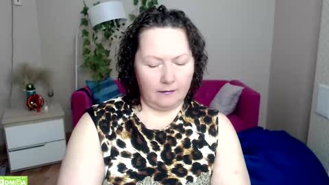 Snapshot of dirtymilf_700 chatting on 14, 1, 2026 Katie online show from 14, 1, 2026