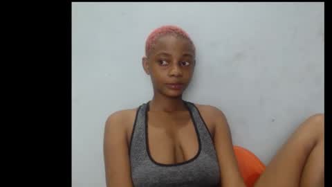 Snapshot of dirtyxxslut chatting on 13, 10, 2025 dirtyxxslut online show from 13, 10, 2025